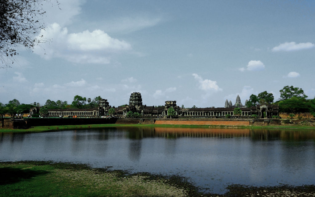 Angkor Wat Temple 2
